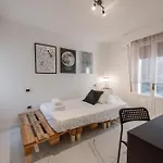 Apartman Guelfa 51 By Mmega